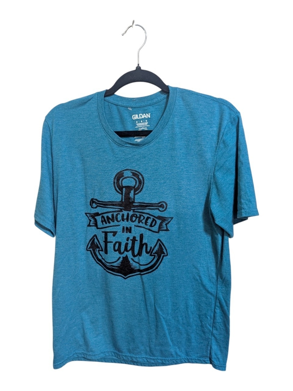 Gildan Women’s Graphic T Shirt Sz Medium Teal Blue Anchored in Faith